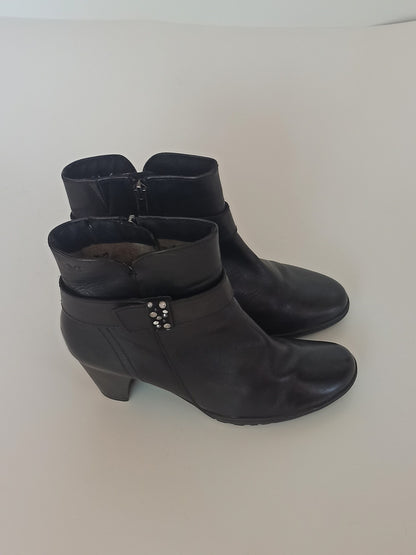 Stiefelette Caprice Gr. 38