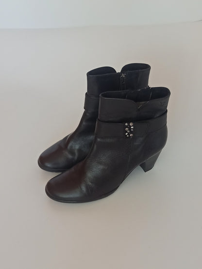 Stiefelette Caprice Gr. 38