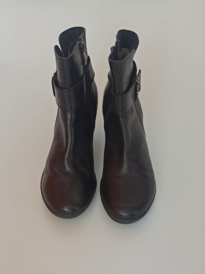 Stiefelette Caprice Gr. 38